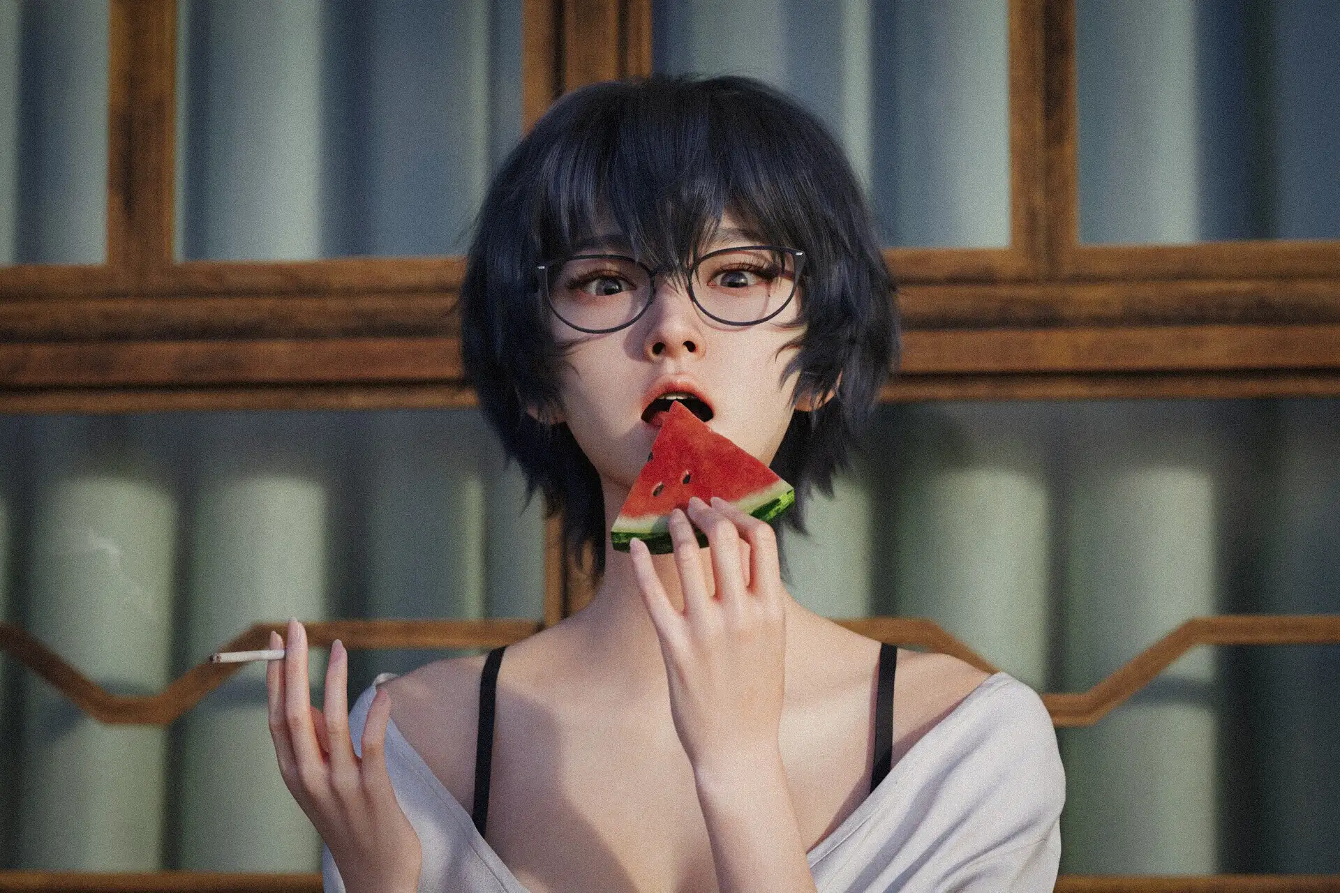 《九龙Generic Romance》女主Reiko